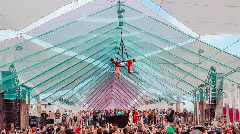 Aerialists Sizzle in Sea Dragon at Coachella 2019